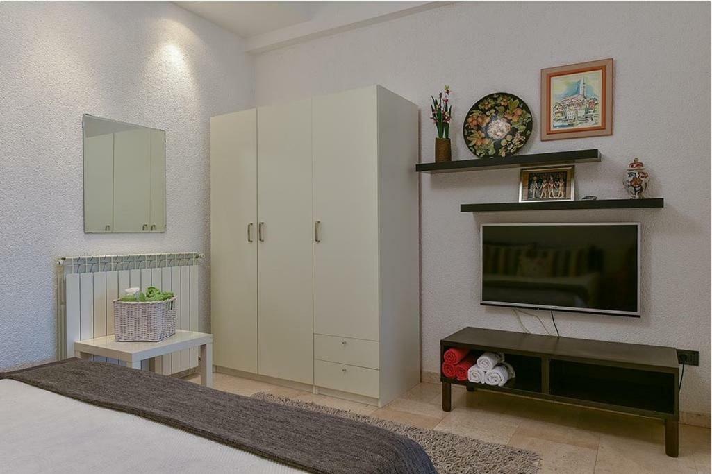 Studio Melanija Ρόβινι Εξωτερικό φωτογραφία